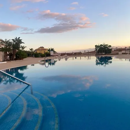 With Spectacular View In Puerto Santiago 아파트